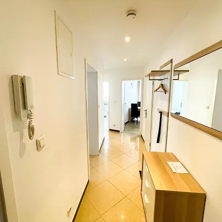 Comfort 3 Mitte Bréma