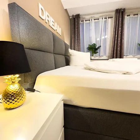 Apartman Comfort 3 Mitte Bréma